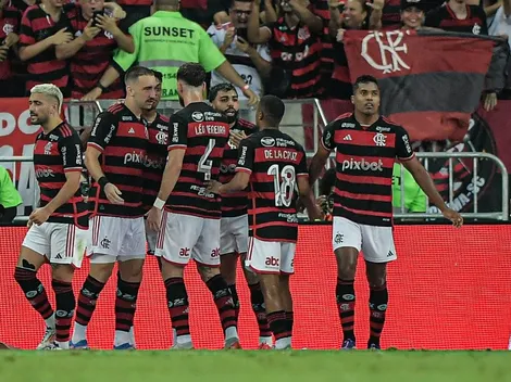 Flamengo confirma ausência de Alex Sandro minutos antes de estreia