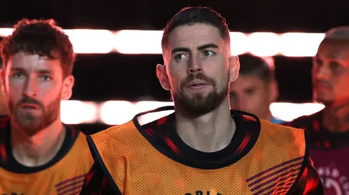 Jorginho pelo Flamengo.