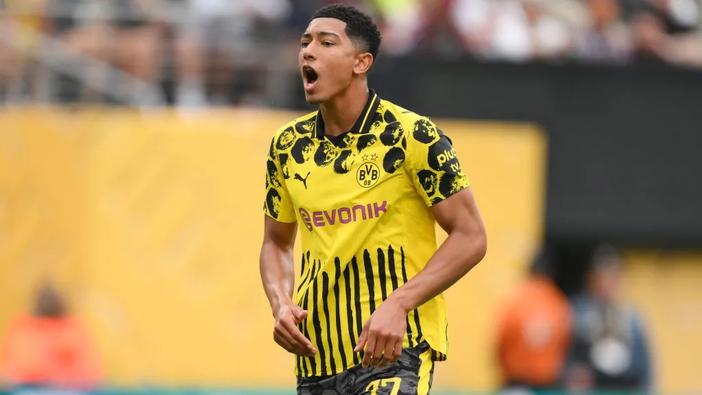 Jobe Bellingham em jogo do Borussia Dortmund, jogador está na mira do Manchester United. Foto: David Ramos/Getty Images