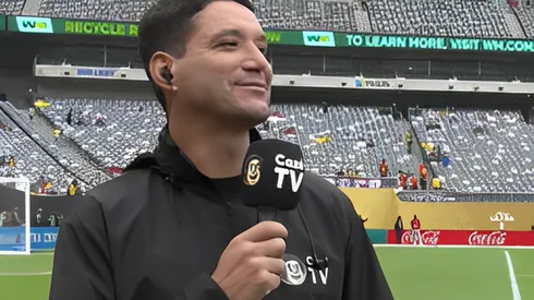 Thiago Neves, durante a transmissão da Cazé TV; Foto: reprodução/Youtube