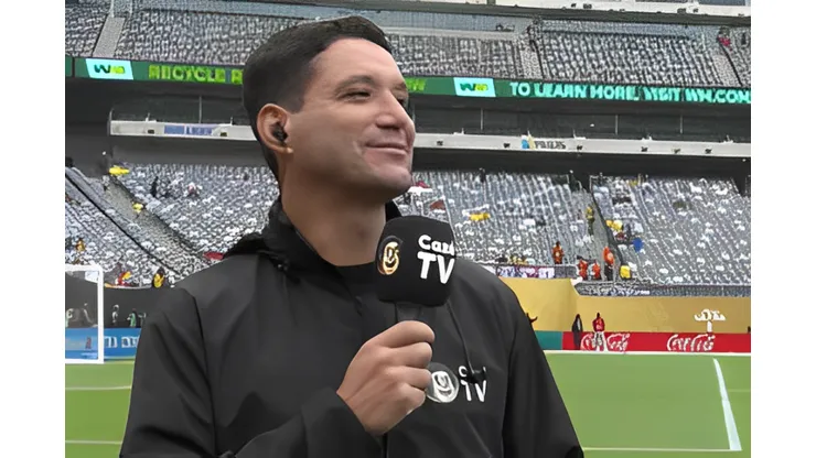 Thiago Neves, durante a transmissão da Cazé TV; Foto: reprodução/Youtube