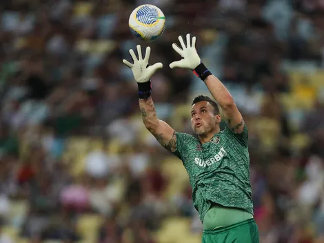 Borussia e Fluminense empatam após atuação segura do goleiro Fábio