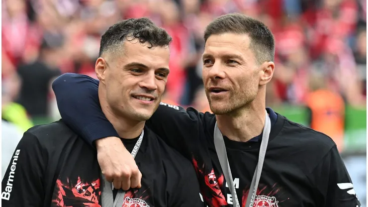 Milan faz proposta ao Bayer Leverkusen para contratar Granit Xhaka.