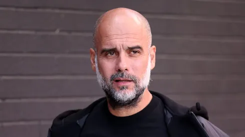 Pep Guardiola, do City, lamenta saída de Jack Grealish.
