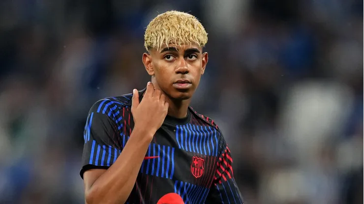 Lamine Yamal, jogador do Barcelona. (Photo by Alex Caparros/Getty Images)