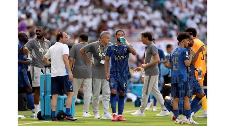 Renan Lodi em ação contra o Real Madrid