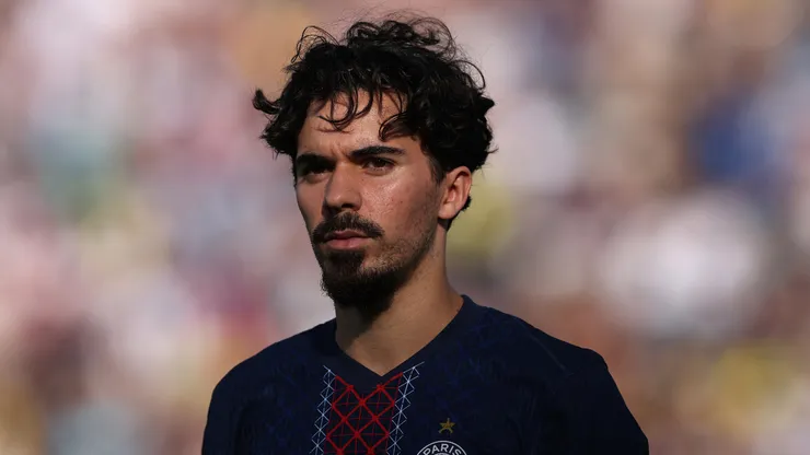 Vitinha em jogo do PSG contra o Botafogo
