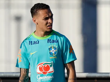 Antony prioriza Betis mesmo com proposta do Como