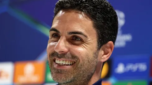 Arsenal dá chapéu no Real Madrid de Xabi Alonso e se prepara para anunciar Zubimendi. (Photo by Alex Davidson/Getty Images)