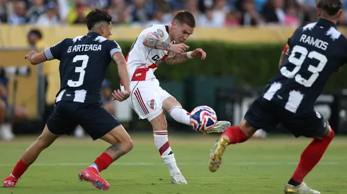 O Grupo E do Mundial de Clubes 2025 promete fortes emoções na rodada final. Com River Plate, Inter de Milão e Monterrey ainda na disputa por duas vagas, a possibilidade de um empate triplo deixa o cenário aberto e cheio de variáveis.