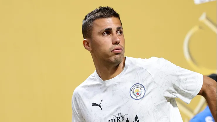 Rodri projeta retorno completo no City com a taça do Mundial de Clubes. (Alex Grimm/Getty Images)