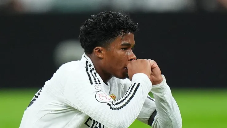 Real Madrid considera emprestar Endrick.