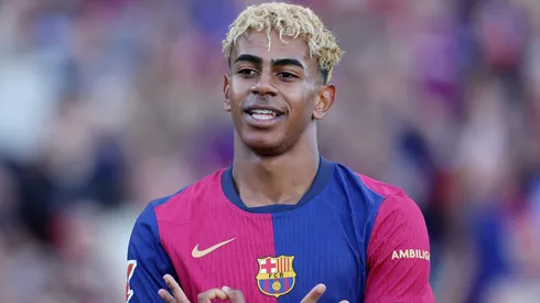 Barcelona encaminha contratação de jogador para a posição de Limine Yamal (Photo by Judit Cartiel/Getty Images)