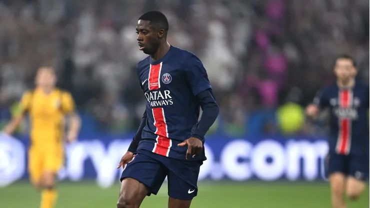 Com gols, assistências e títulos pelo PSG, o atacante francês recebe elogios de ídolos do futebol e entra na disputa pelo prêmio mais prestigiado do esporte. (Foto de Stu Forster/Getty Images)