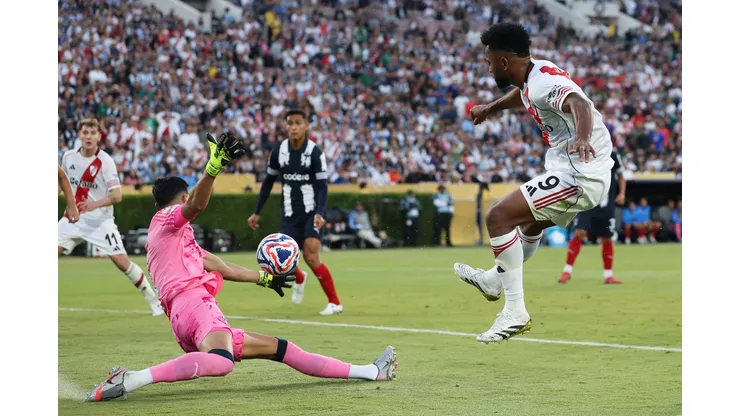Declarações provocativas do goleiro Esteban Andrada, do Monterrey, só aumentam a tensão em uma chave que pode ser decidida nos critérios de desempate — ou até pelo fair play. (Foto: Stu Forster/Getty Images)