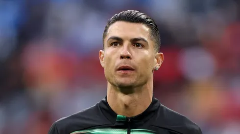 Cristiano Ronaldo renova com Al-Nassr até o ano de 2027.