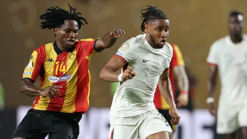 A movimentação evidencia a cautela do Barça no mercado e o interesse crescente por Nkunku na Europa. Foto: Francois Nel/Getty Images