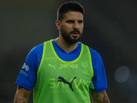 Al-Hilal não deve contar com Mitrovic no duelo contra o Manchester City