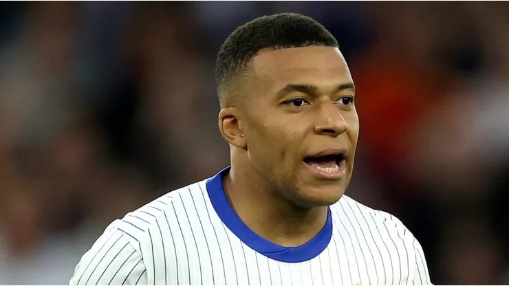 Estado físico de Mbappé chama atenção.