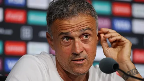 Luis Enrique, treinador do PSG, manda indireta ao Botafogo.