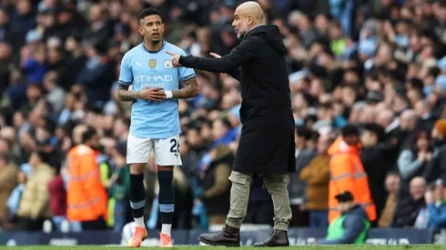 Guardiola e Savinho juntos