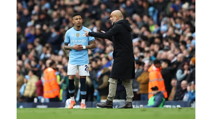 Guardiola e Savinho juntos