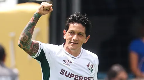 Germán Cano, com a camisa branca do Tricolor Carioca em Fluminense x Inter de Milão . (Photo by Michael Reaves/Getty Images)