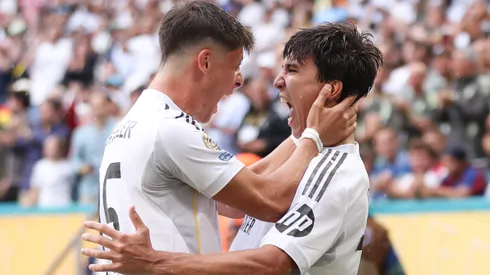 Gonzalo García e Arda Guler comemorando. Foto: Megan Briggs