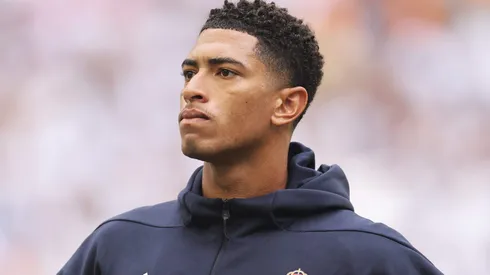 Bellingham passou por cirurgia e voltará a jogar pelo Real Madrid somente em outubro (Photo by Michael Reaves/Getty Images)