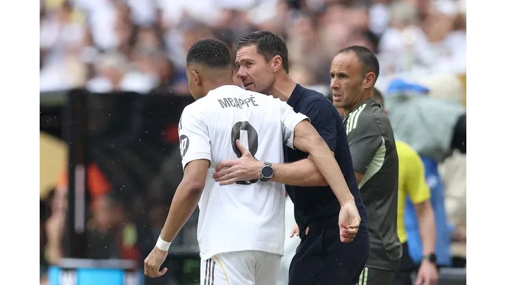 Mbappé e Xabi Alonso juntos