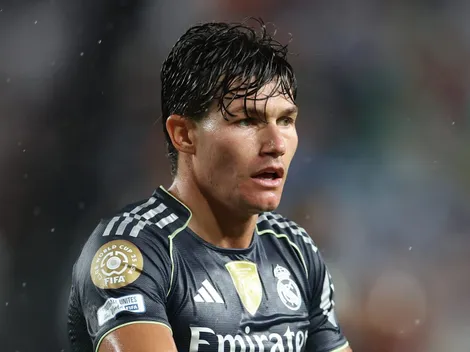 Fran García acredita que 3 zagueiros melhora seu desempenho