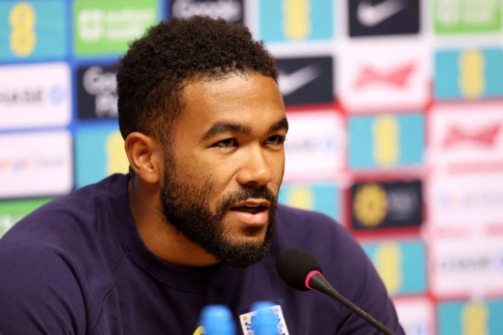 Reece James é um dos destaques do Chelsea (Photo by Judit Cartiel/Getty Images)