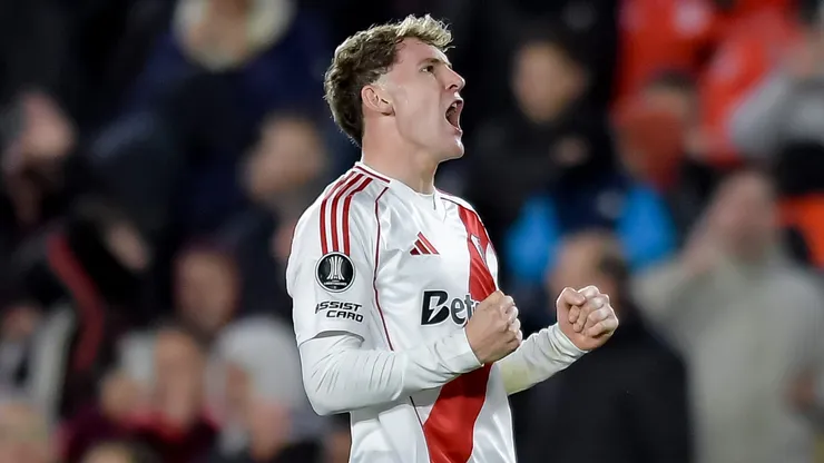 Atacante do River Plate Facundo Colidio