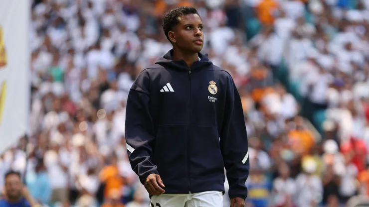 Rodrygo antes de partida do Real Madrid