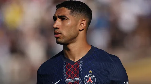Achraf Hakimi em jogo do PSG