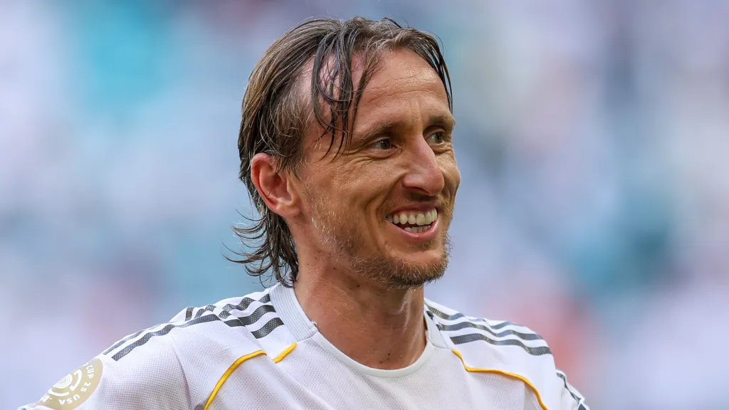 Luka Modrić em partida pelo Real Madrid (Photo by Dan Mullan/Getty Images)