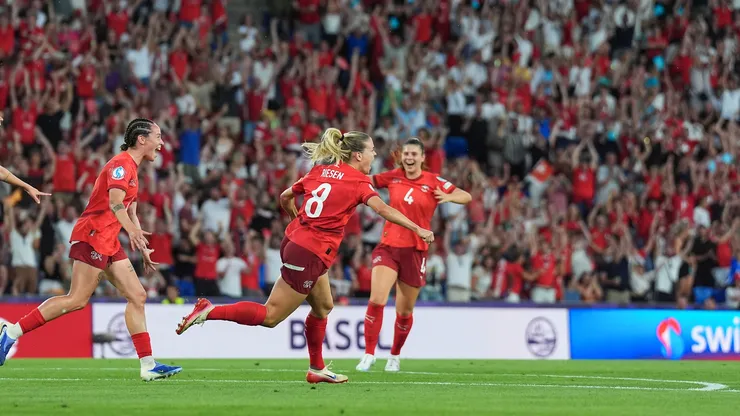 Veja tudo sobre o duelo entre Finlândia x Suíça pela Eurocopa Feminina (Photo by Daniela Porcelli/Getty Images)