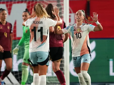 Atacante da Espanha fala sobre classificação e outras rivais na briga pelo título da Eurocopa Feminina