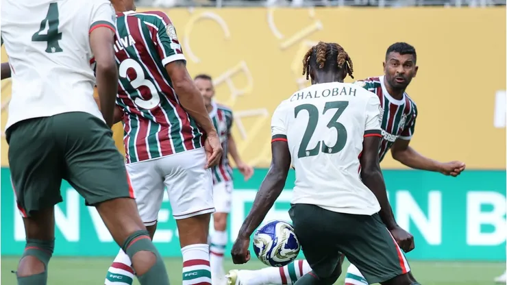 A partida teve lances emocionantes, decisões polêmicas e atuações individuais decisivas, como a defesa salvadora de Cucurella e a persistência de Hércules. (Photo by Alex Grimm/Getty Images)