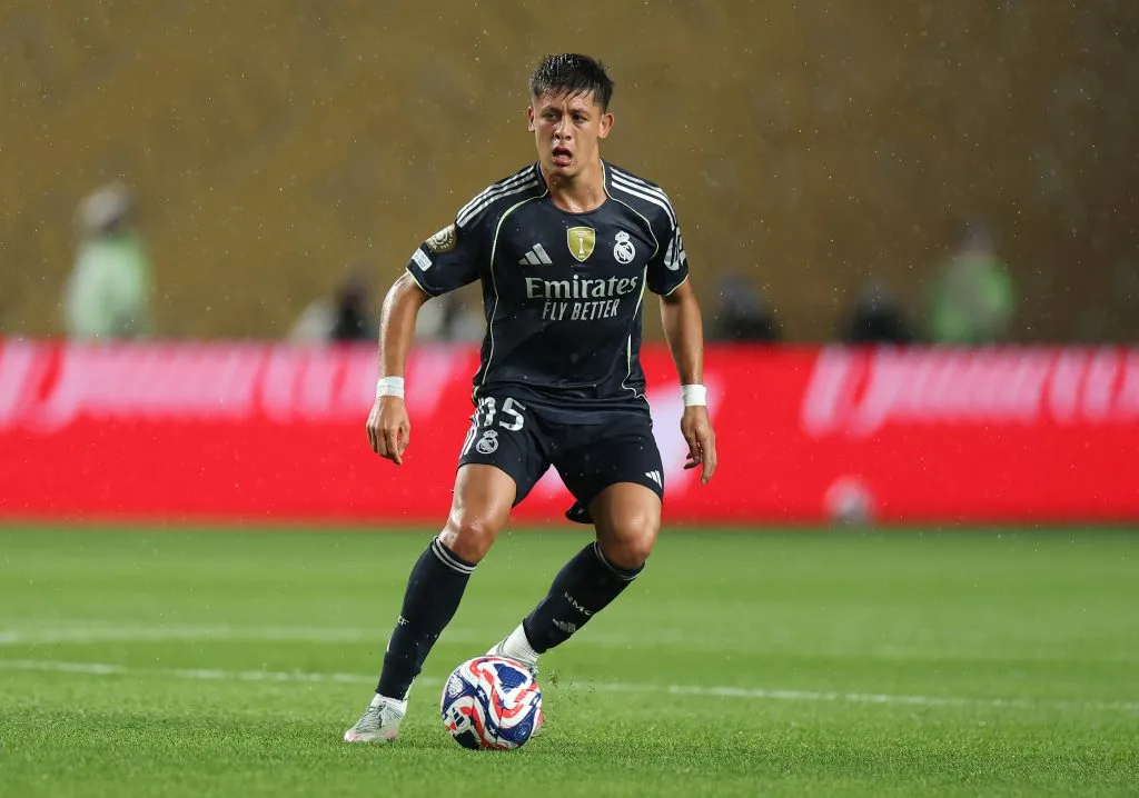 Arda Güler deve substituir Jude Bellingham no Real Madrid. Foto: Francois Nel/Getty Images