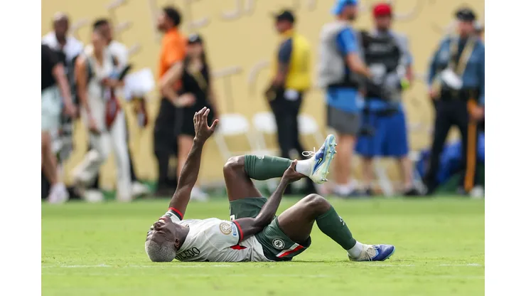 Caicedo não deve jogar contra o Real Madrid