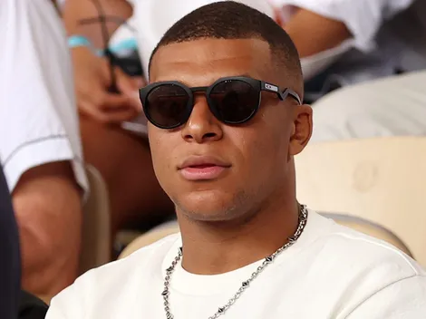 Mbappé publica foto com camisa do PS antes da semifinal e revolta torcida