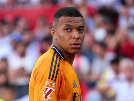 Mbappé reencontra PSG e ouve recado dos ex-companheiros: “Está do outro lado"