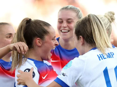 Inglaterra vence primeira na Eurocopa Feminina e briga por classificação na última rodada