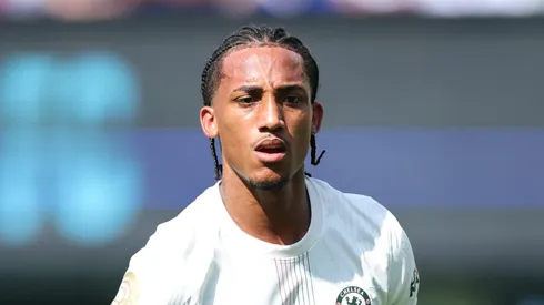 João Pedro se prepara pra enfrentar o PSG.