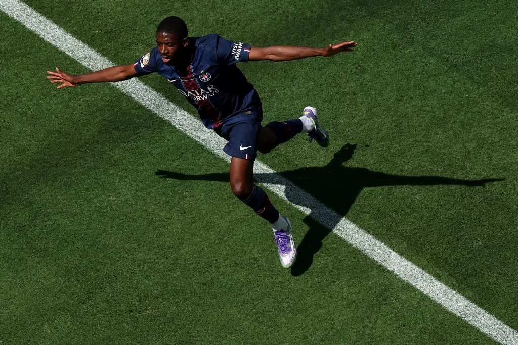Dembélé será uma das estrelas da decisão (Photo by Luke Hales/Getty Images)