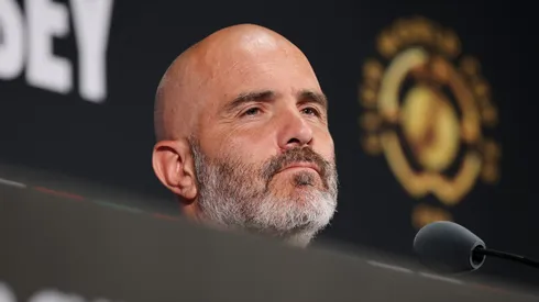 Com elogios ao adversário e foco no planejamento estratégico, Maresca prepara seus comandados para um confronto que vai além do talento individual, destacando a inteligência tática e a reinvenção do Chelsea sob sua liderança. (Photo by Alex Grimm/Getty Images)