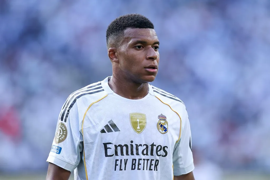 Mbappé foi eliminado pelo ex-time (Photo by Buda Mendes/Getty Images)