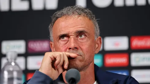 Técnico do PSG, Luis Enrique é fã do Chelsea treinado por Enzo Maresca. (Alex Grimm/Getty Images)