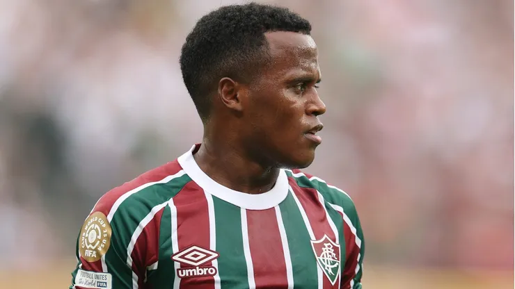 Jhon Arias recebe proposta com salário de R$ 4,6 milhões para trocar o Fluminense pelo Al-Nassr (Photo by Francois Nel/Getty Images)
